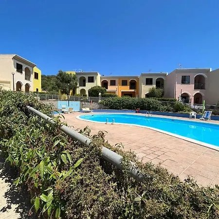 Viola Casa Vacanze * Villasimius