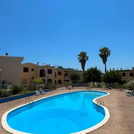 Viola Casa Vacanze * Villasimius